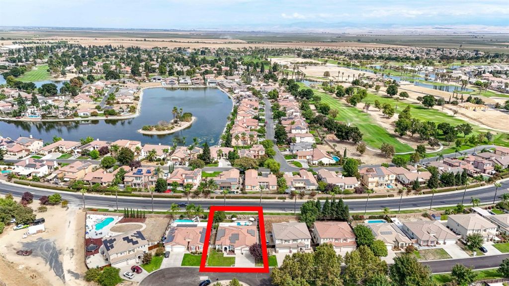 Image 49 of property listing at 9020 Hunters Creek Way, Chowchilla, CA 93610