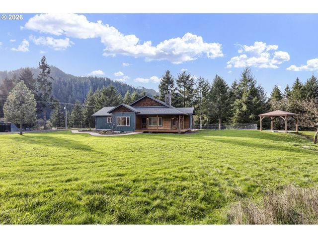 302 SCOTT Rd, Oakland, OR 97462