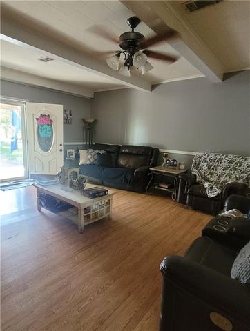 842 S MAIN Street, Marksville, LA 71351