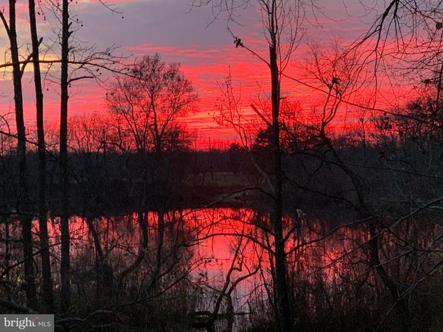 714 HARDING HWY, Carneys Point, NJ 08069