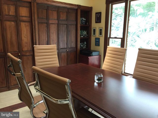 714 HARDING HWY, Carneys Point, NJ 08069