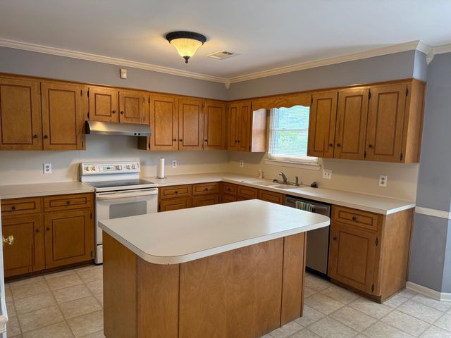 12101 Maryland Place, Sherwood, AR 72120