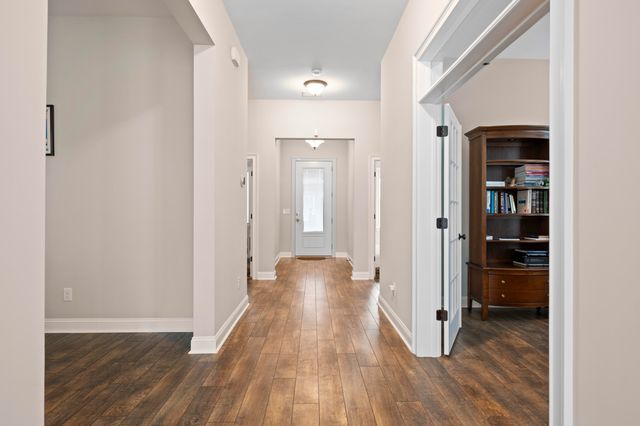 3957 Bryson Lane, Mount Pleasant, SC 29466