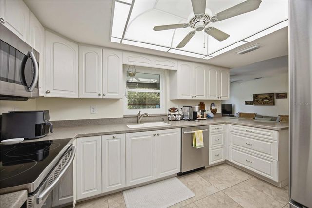 21351 BASSETT AVENUE, Port Charlotte, FL 33952