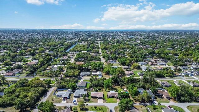 21351 BASSETT AVENUE, Port Charlotte, FL 33952