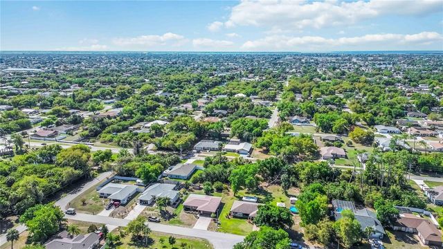 21351 BASSETT AVENUE, Port Charlotte, FL 33952