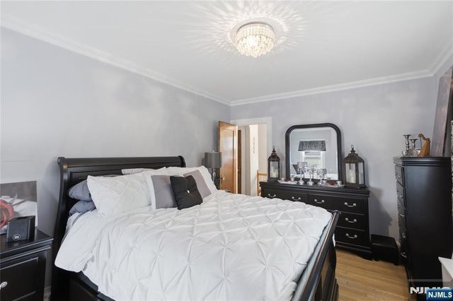 138 Elder Avenue, Bergenfield, NJ 07621
