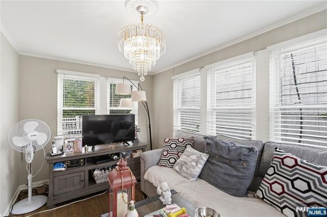 138 Elder Avenue, Bergenfield, NJ 07621