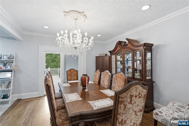 138 Elder Avenue, Bergenfield, NJ 07621