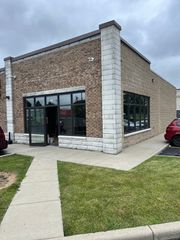 50 INDUSTRIAL Drive 114, Gilberts, IL 60136