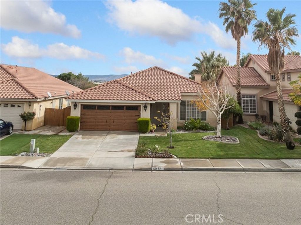 13477 Lakeside, Victorville, CA 92395