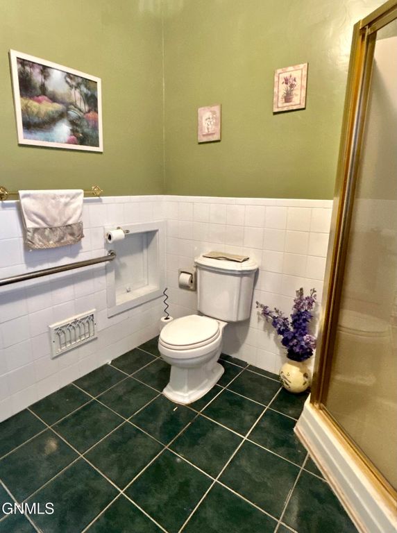 404 Mckinley Avenue, Underwood, ND 58576 photo 31