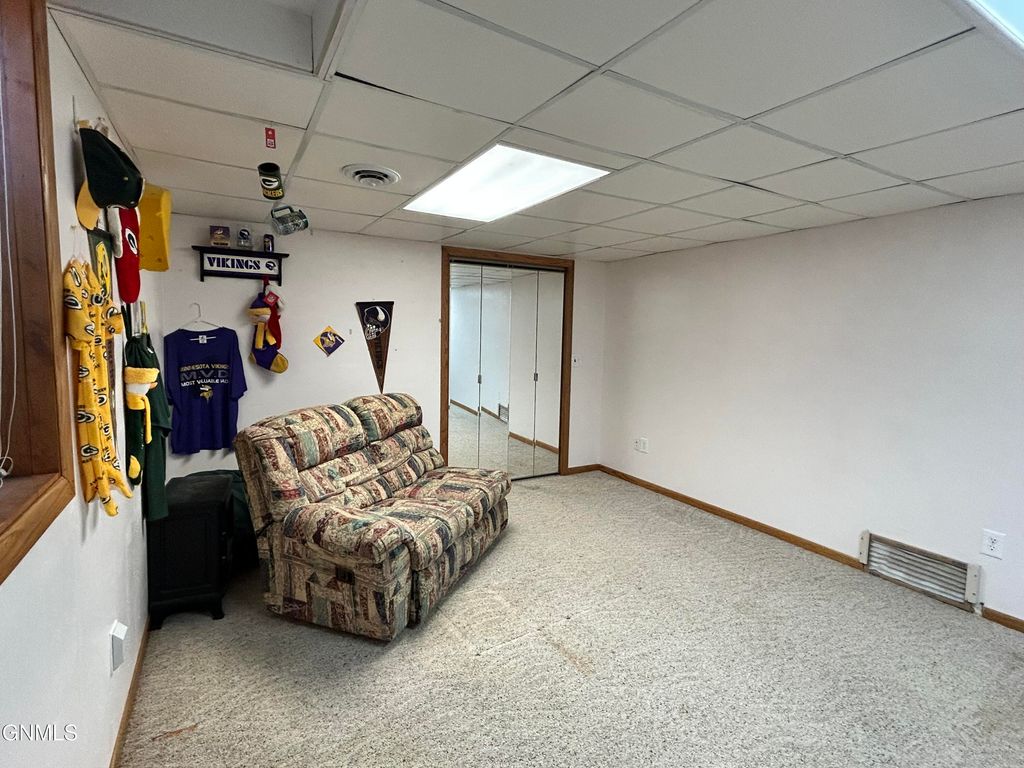 404 Mckinley Avenue, Underwood, ND 58576 photo 57