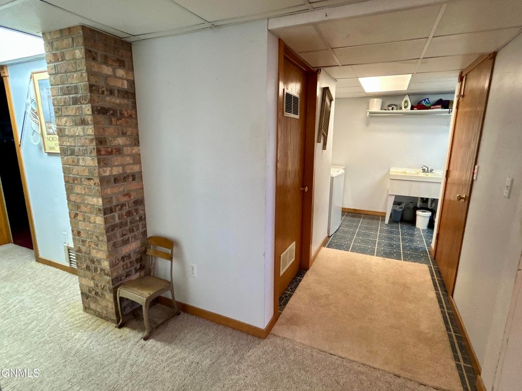 404 Mckinley Avenue, Underwood, ND 58576 photo 65