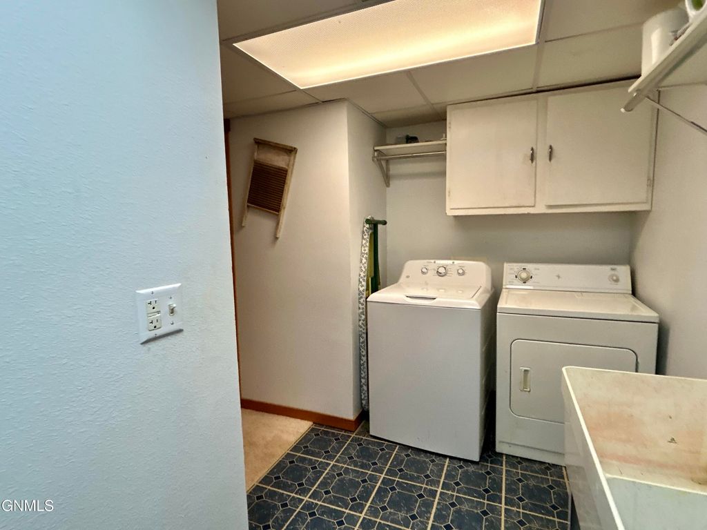 404 Mckinley Avenue, Underwood, ND 58576 photo 68