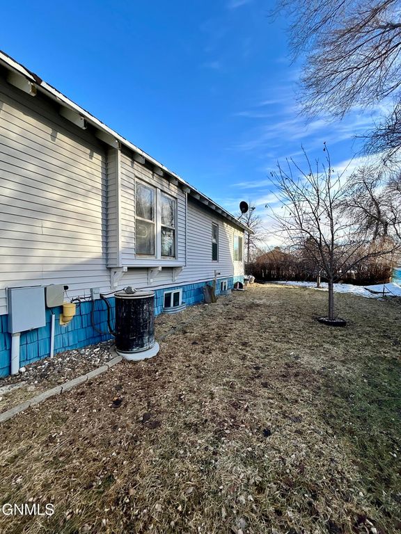 404 Mckinley Avenue, Underwood, ND 58576 photo 83