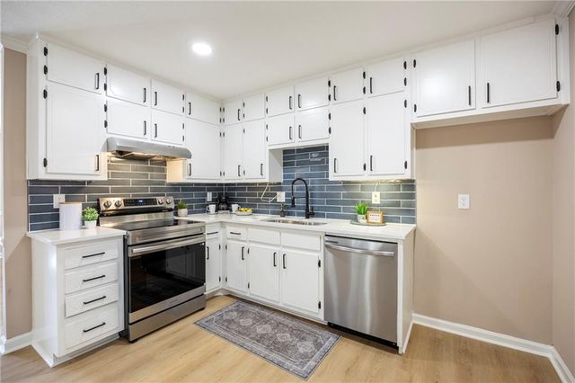 1108 Tony Valley SE Drive, Conyers, GA 30013