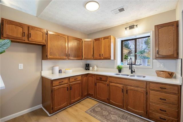 1108 Tony Valley SE Drive, Conyers, GA 30013