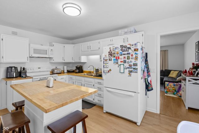 1814 Cottage Avenue, Columbus, IN 47201