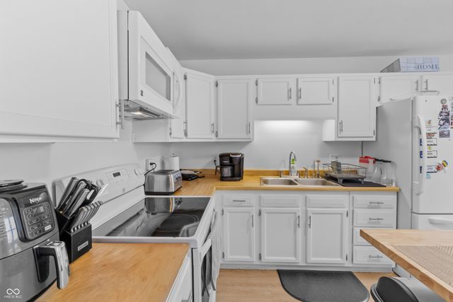 1814 Cottage Avenue, Columbus, IN 47201