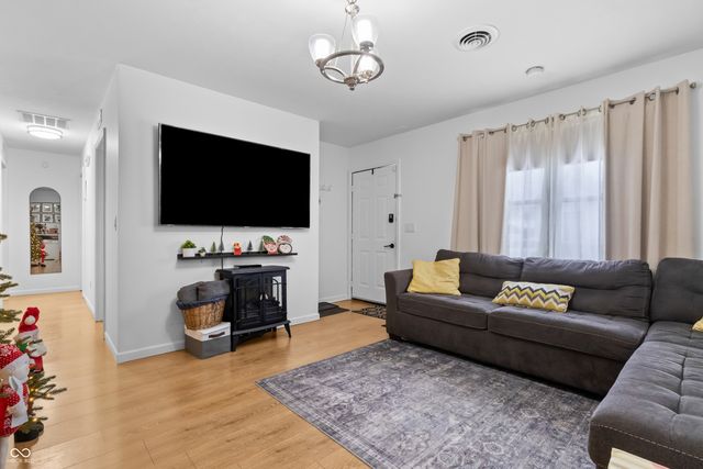 1814 Cottage Avenue, Columbus, IN 47201