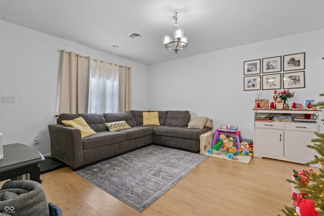 1814 Cottage Avenue, Columbus, IN 47201