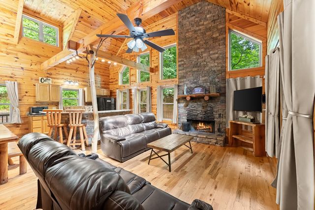 457 Old Cherokee Road, Cleveland, GA 30528