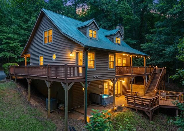 457 Old Cherokee Road, Cleveland, GA 30528