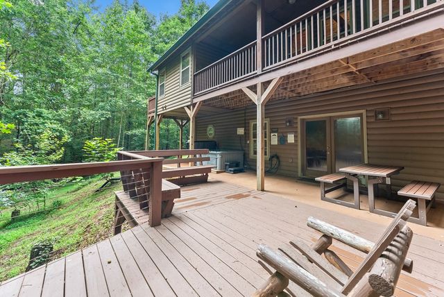 457 Old Cherokee Road, Cleveland, GA 30528