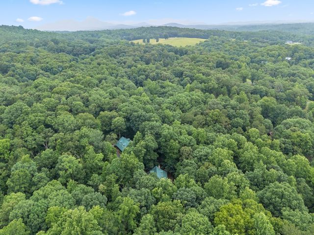 457 Old Cherokee Road, Cleveland, GA 30528