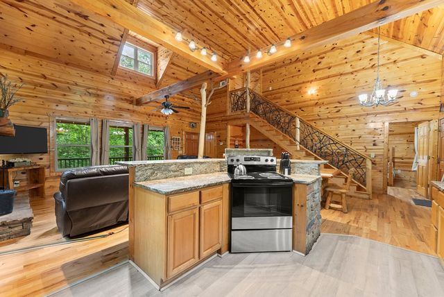 457 Old Cherokee Road, Cleveland, GA 30528