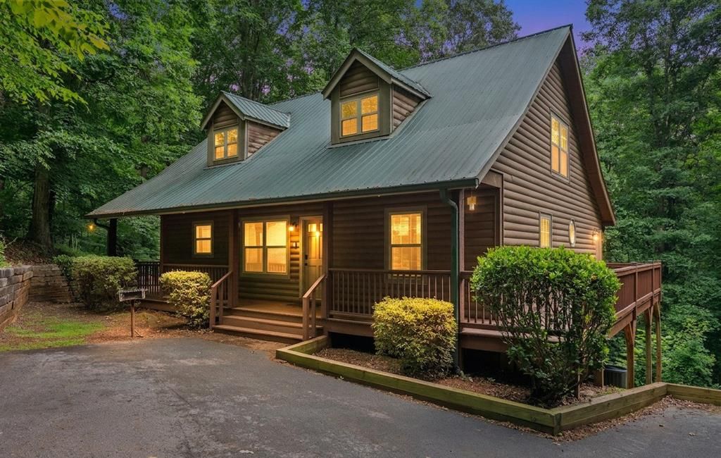 457 Old Cherokee Road, Cleveland, GA 30528