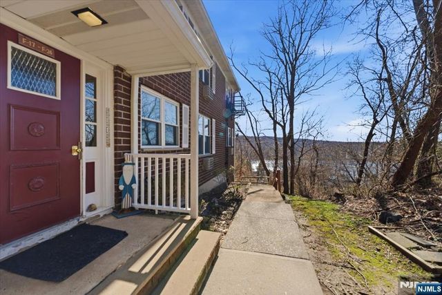 100 Pierson Miller Drive, Pompton Lakes, NJ 07442