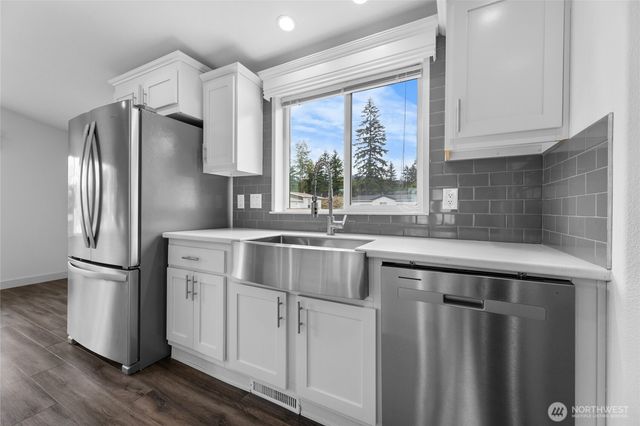 2076 Paradise Avenue #15, Enumclaw, WA 98022