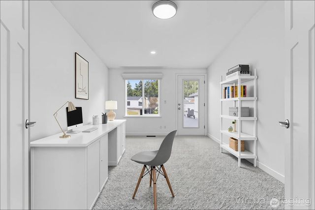 2076 Paradise Avenue #15, Enumclaw, WA 98022