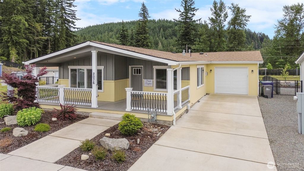 2076 Paradise Avenue #15, Enumclaw, WA 98022