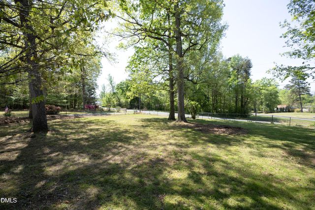 2490 Freshwater Road, Haw River, NC 27258