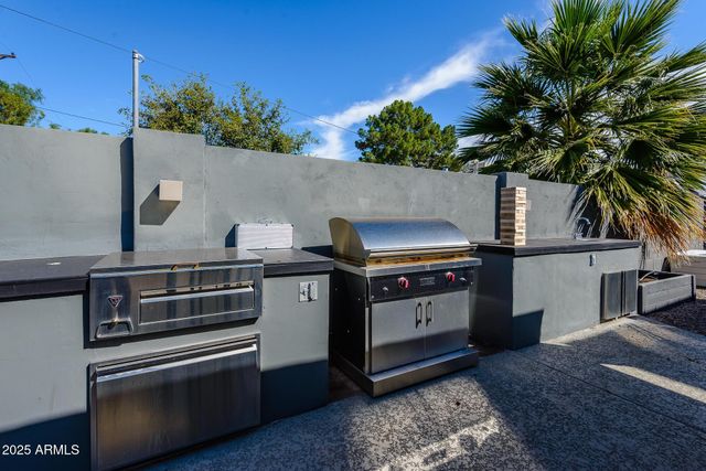 4514 N 35th Place, Phoenix, AZ 85018