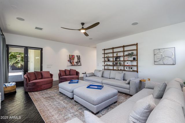 4514 N 35th Place, Phoenix, AZ 85018