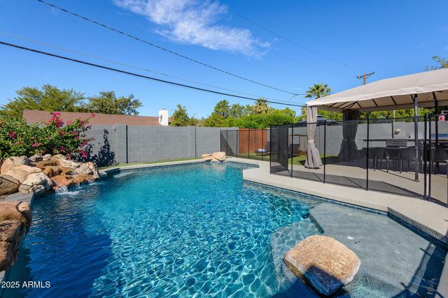 4514 N 35th Place, Phoenix, AZ 85018