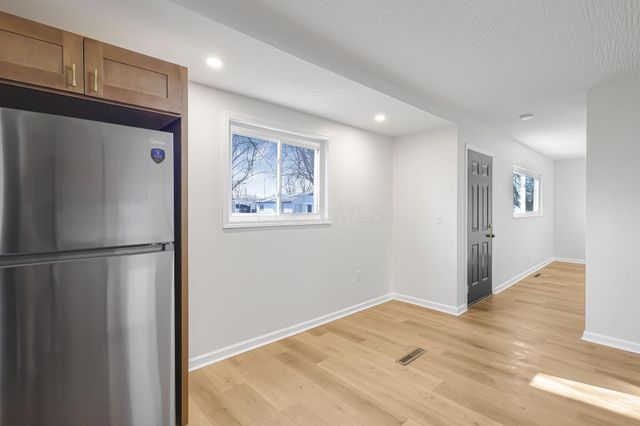 3032 Baker Hill Road, Columbus, OH 43207