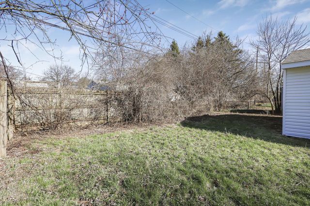 3032 Baker Hill Road, Columbus, OH 43207