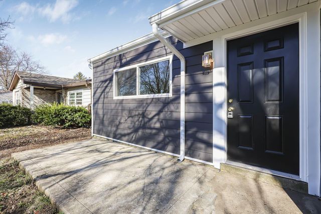 3032 Baker Hill Road, Columbus, OH 43207