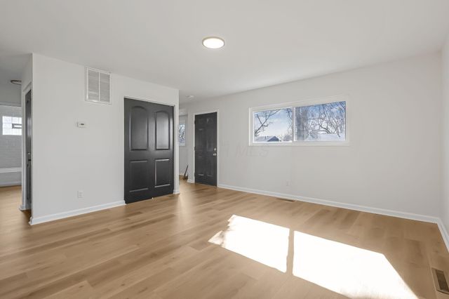 3032 Baker Hill Road, Columbus, OH 43207