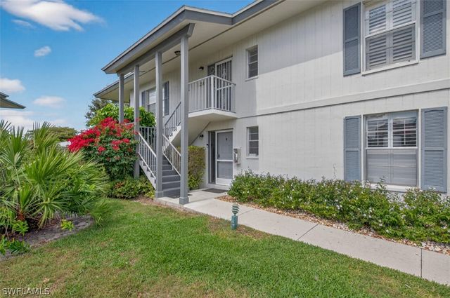 3300 Binnacle DR 206, Naples, FL 34103