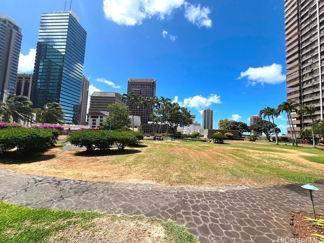 55 S Kukui Street D1608, Honolulu, HI 96813
