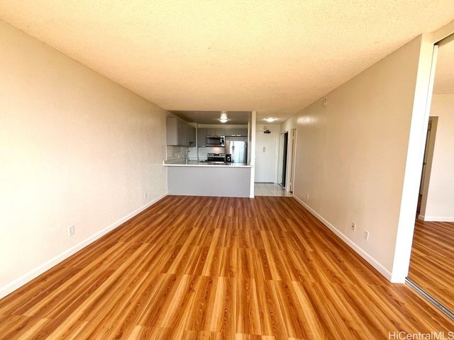 55 S Kukui Street D1608, Honolulu, HI 96813