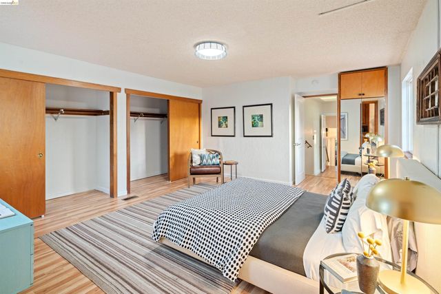 1527 Blake St, Berkeley, CA 94703