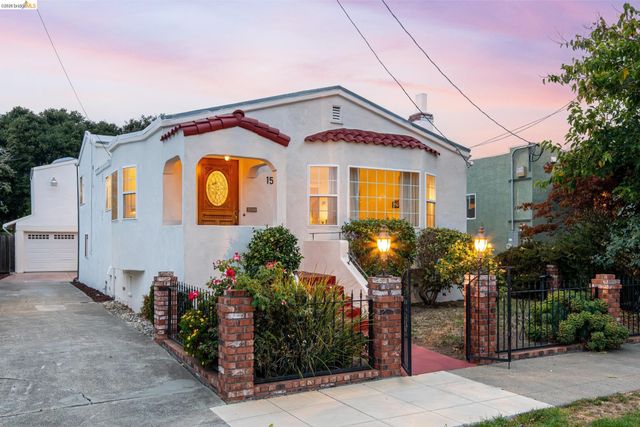 1527 Blake St, Berkeley, CA 94703