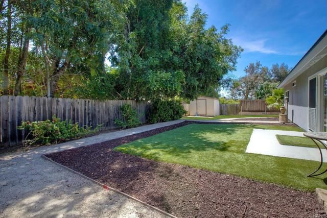 1019 Highland Drive, Vista, CA 92083